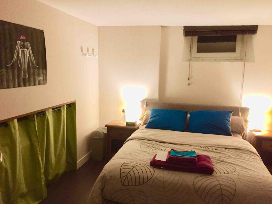 Loft In Rennes - Private Room Екстер'єр фото